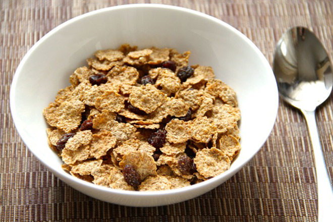 Amazon: Kellogg’s Raisin Bran Cereal 3-Pack Just $5.02 + FREE Shipping ($1.67 per Box!)