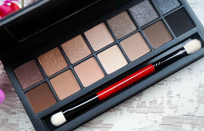 Smashbox Full Exposure Palette Just $26 + FREE Shipping (Reg $52) - Today Only!