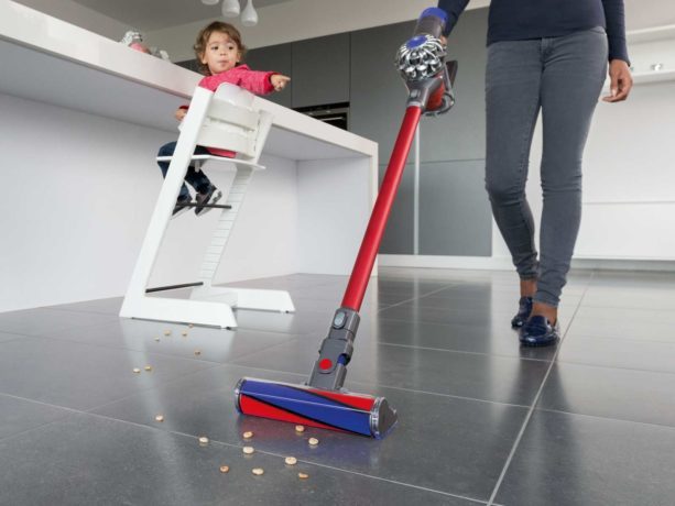 Dyson V6 Cordless Vacuum JUST $278 + FREE Shipping (Reg $500) - Today Only