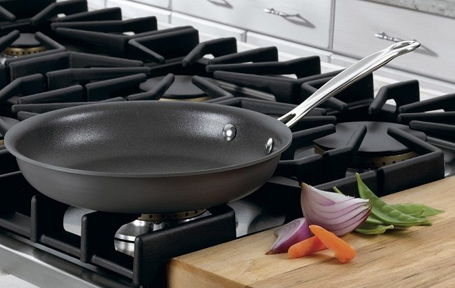 Amazon: Cuisinart Nonstick 8-Inch Open Skillet ONLY $15.99 - Regularly $40!