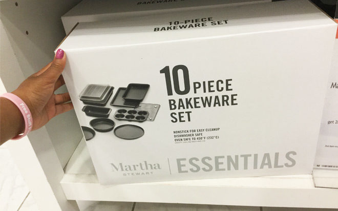 Martha Stewart Essentials 10-Piece Bakeware Set Just $23.99 at Macy's (Reg $50)