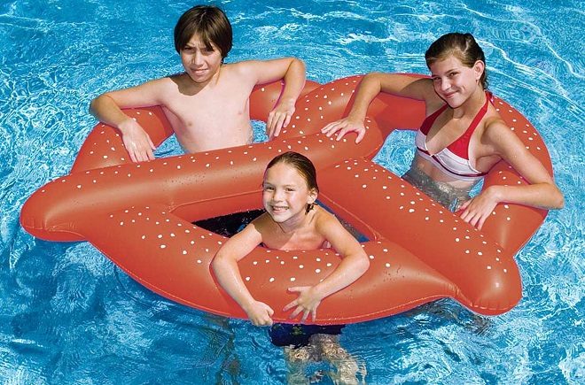 RUN! FREE Pretzel Pool Floatie + FREE Pickup (New TCB Members!)