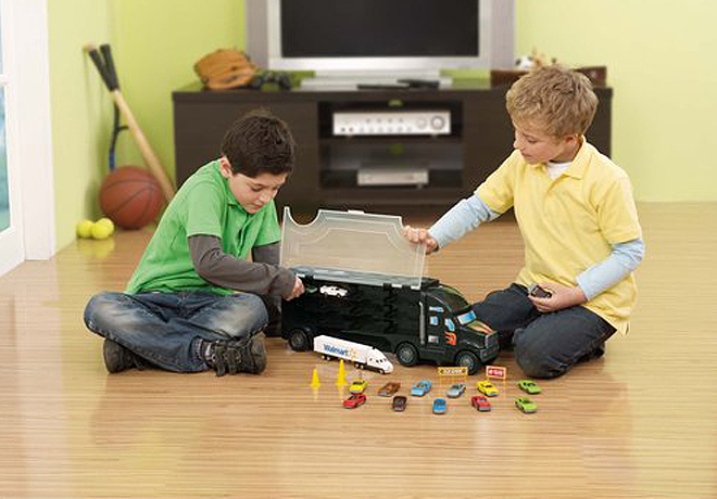 Big Rig Carrying Case 22-Piece Set Just $15 (Reg $37) + FREE Pickup at Walmart.com