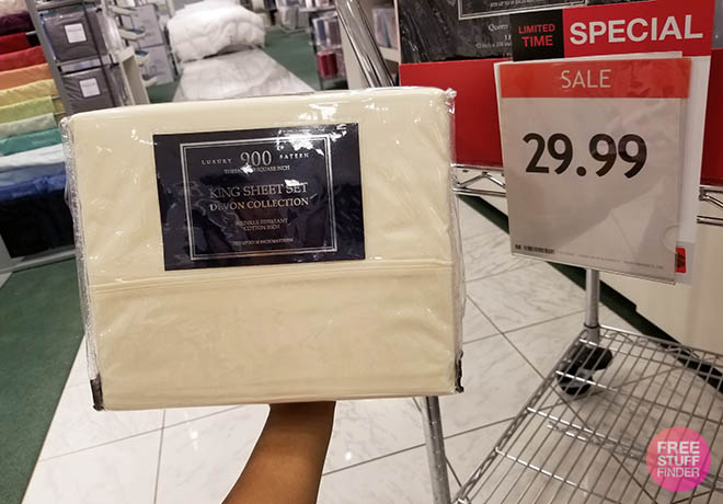 Macy's: 4-Piece 900-TC Sheet & Pillowcase Set JUST $29.99 (Regularly $150)