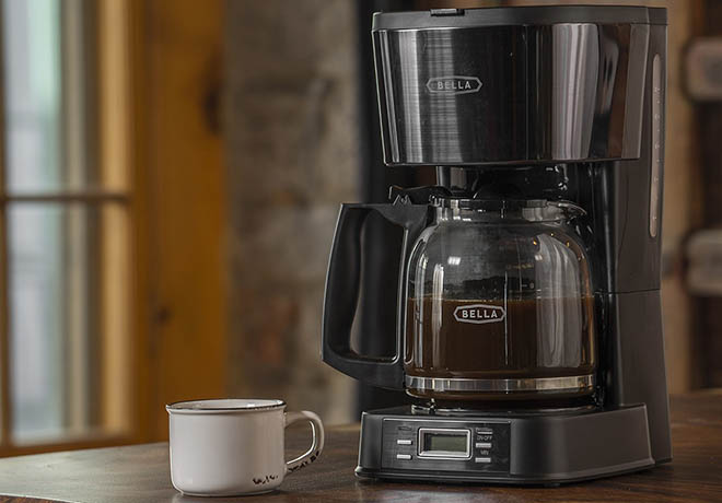 Bella 12-Cup Programmable Coffee Maker ONLY $19.93 + FREE Shipping (Reg $70)