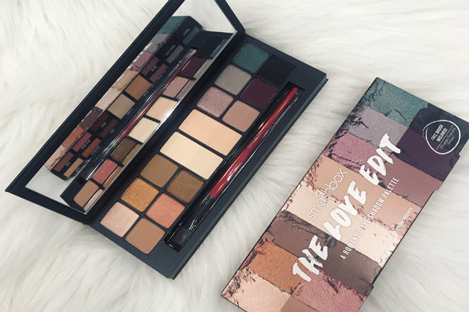 Smashbox Eyeshadow Palette JUST $29.99 + FREE Shipping (Regularly $58) at Macy's