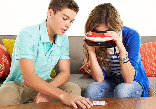 Mattel View-Master Virtual Reality Starter Pack JUST $7.99 (Regularly $30) on Amazon