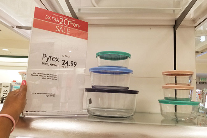 Pyrex 8-Piece Mixing Bowl Set ONLY $19.99 + FREE Pickup at Macy’s (Regularly $43)