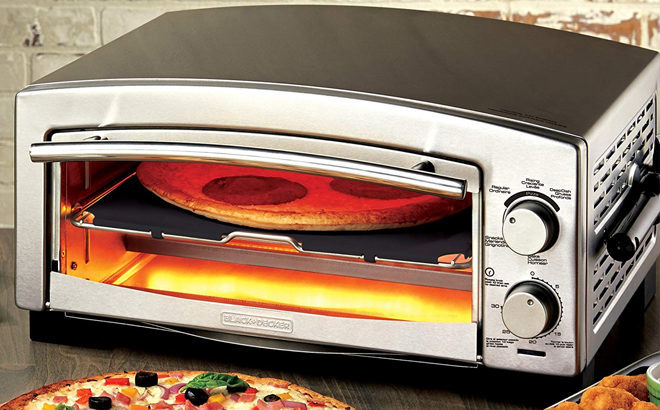 Black+Decker Pizza Oven & Snack Maker for Just $49.99 + FREE Shipping (Reg $150)