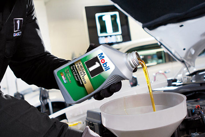 Five Quarts Mobil 1 Motor Oil, Oil Filter & NBA Sports Bag JUST $29.99 + FREE Shipping