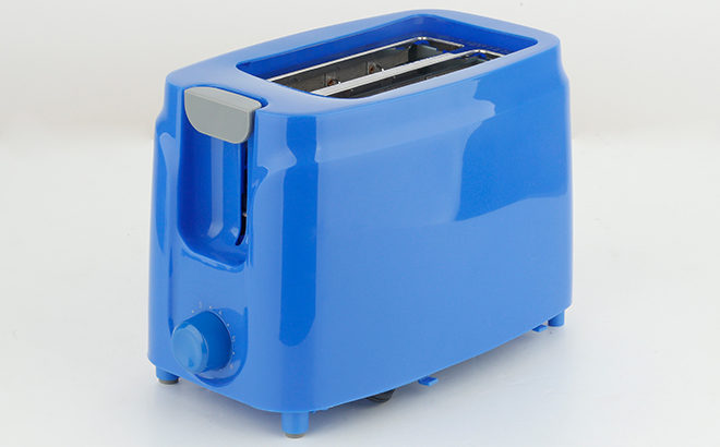 Mainstays 2-Slice 6-Adjustable Settings Toaster ONLY $5.88 (Reg $9) at Walmart.com