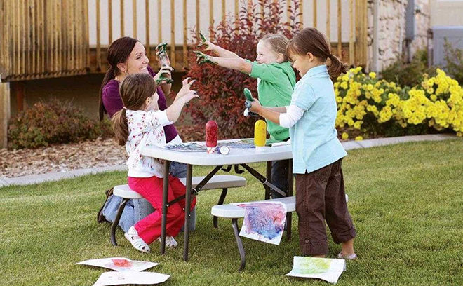 Lifetime Kids Picnic Table for JUST $44.03 (Regularly $90) + FREE Shipping on Amazon