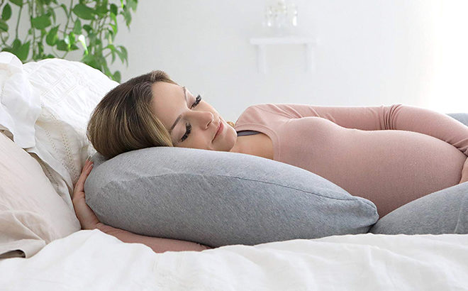 Amazon: Pregnancy Pillow with Jersey Cover JUST $39.90 (Reg $110) + FREE Shipping