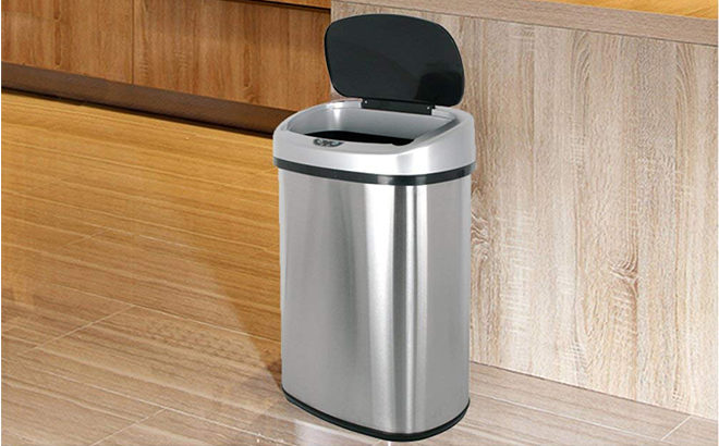 Rakuten: 13-Gallon Touchless Trash Can ONLY $31.99 (Regularly $42) + FREE Shipping