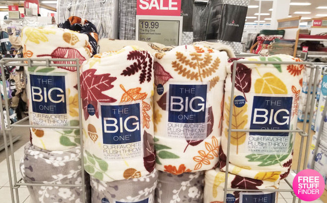 Kohl’s: Big One Super Soft Plush Throws Only $14.99 (Regularly $40) - Today Only!