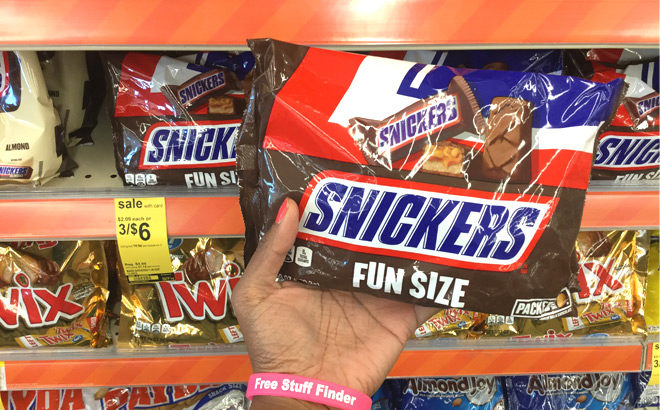 Snickers Fun Size Candy Bags ONLY $1.33 Each at Walgreens (Regularly $4)