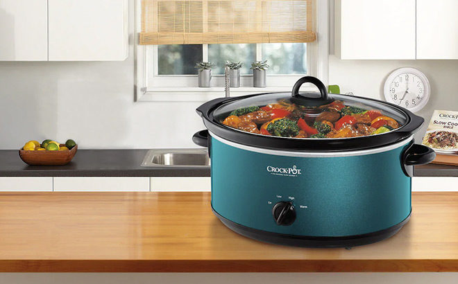 RUN! Crock-Pot 7-Quart Slow Cooker As Low As $3.99 + FREE Shipping (Reg $40)