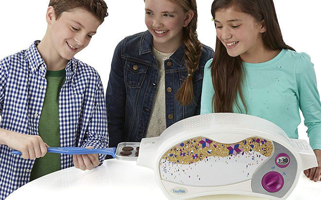 Easy-Bake Ultimate Oven for Only $34.97 + FREE Pickup at Walmart (Reg $59)