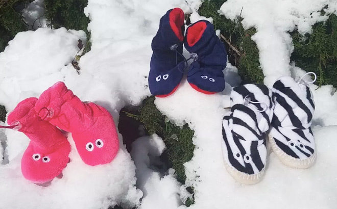 Cozy Kids’ Fleece Slippers JUST $5.99 + FREE Shipping (Regularly $10)