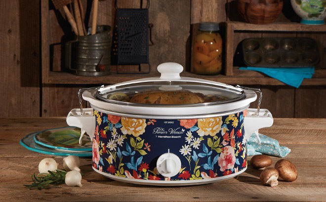 Pioneer Woman 5-Qt Slow Cooker ONLY $15 at Walmart.com (Reg $40) - Black Friday!