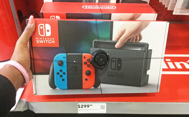 Nintendo Switch 32GB Console ONLY $269.99 (Reg $300) + FREE Shipping