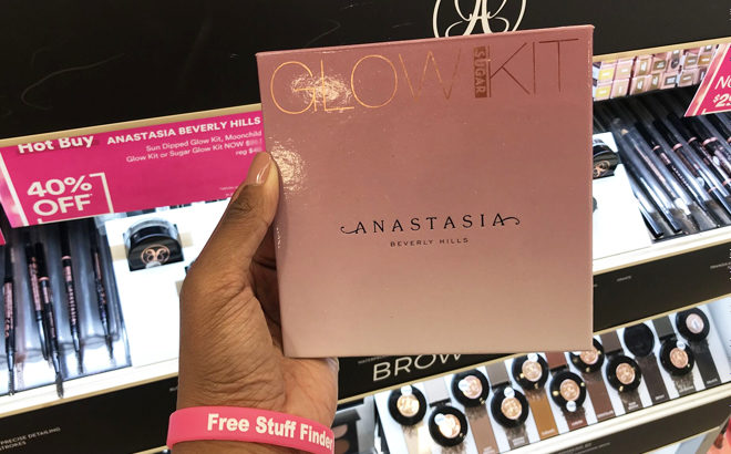 Anastasia Beverly Hills Glow Kits JUST $28 (Regularly $40) + FREE Shipping at Macy's