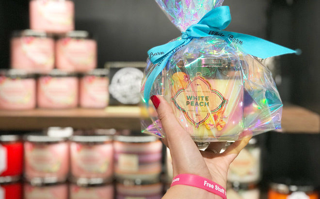 Stock Up! Bath & Body Works 3-Wick Candles JUST $10 (Regularly $24.50) – Today Only!